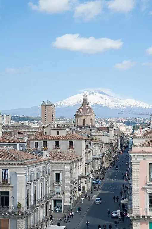 Ostello Degli Elefanti Catania 0*,  Италия