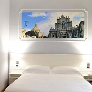 https://hotel-novecento.sicilyhotelsitaly.net